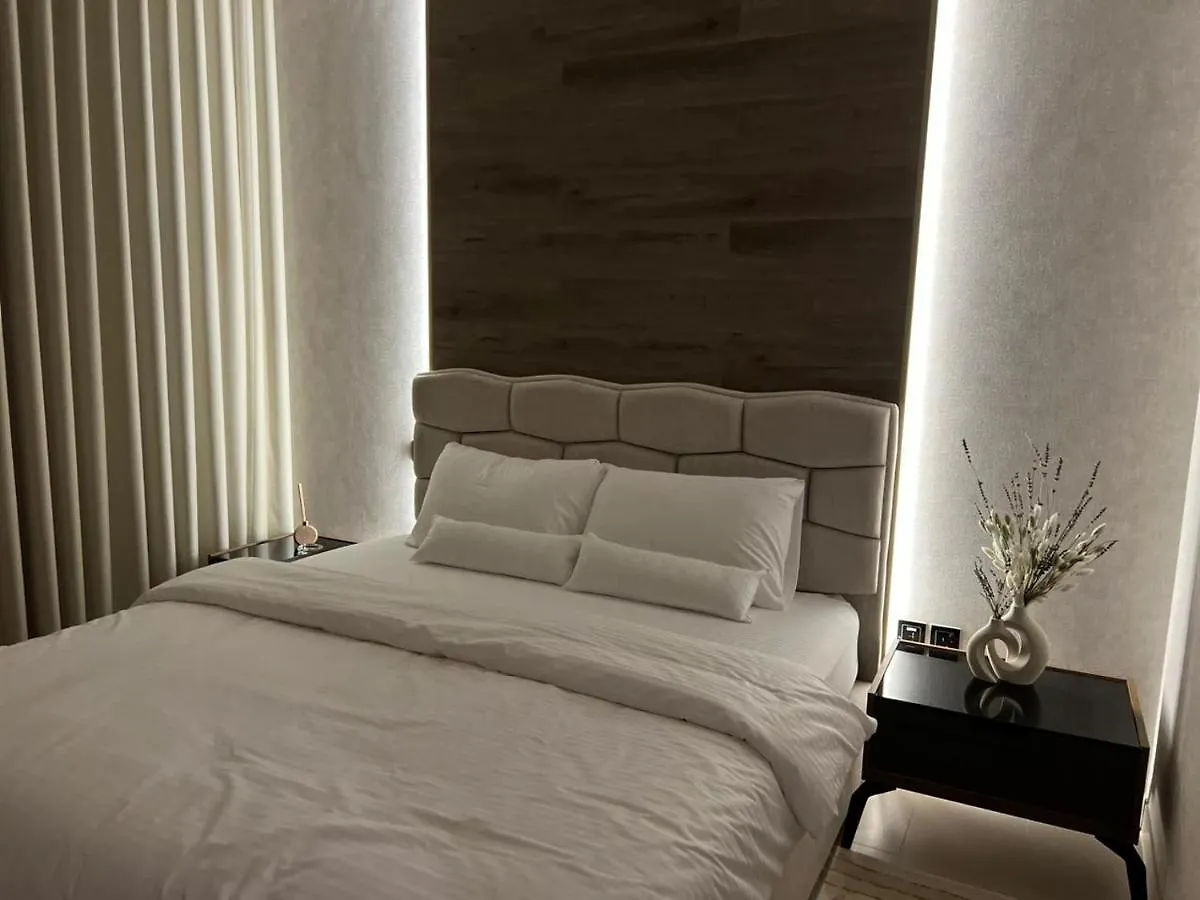 Exclusive 2 Bedroom Luxury Apartment In Sobha Creek Vistas Dubai
