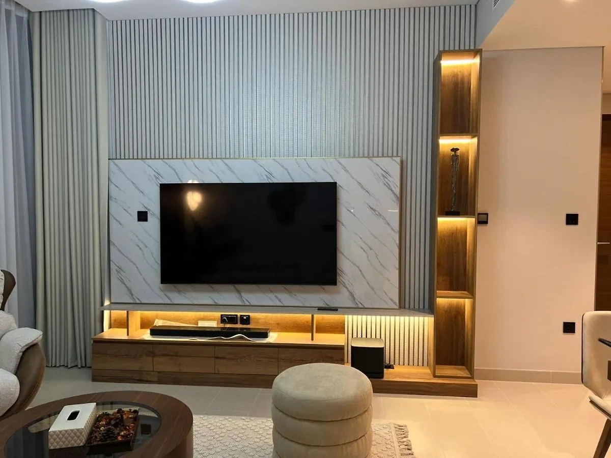 Exclusive 2 Bedroom Luxury Apartment In Sobha Creek Vistas Dubaj